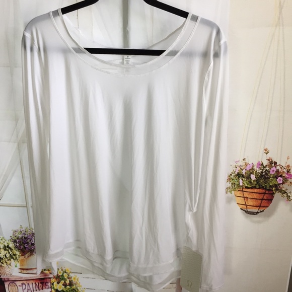 NWT WHITE LULULEMON MIX AND MESH LONG SLEEVE - 10 - Picture 4 of 7